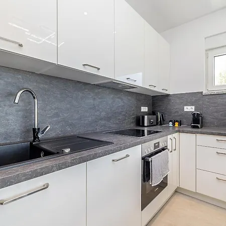 فيلة Maris With Private Pool Sveti Vid-Miholjice